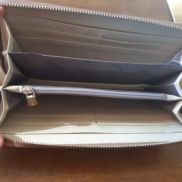 Vascara wallets - Picture 2 of 3